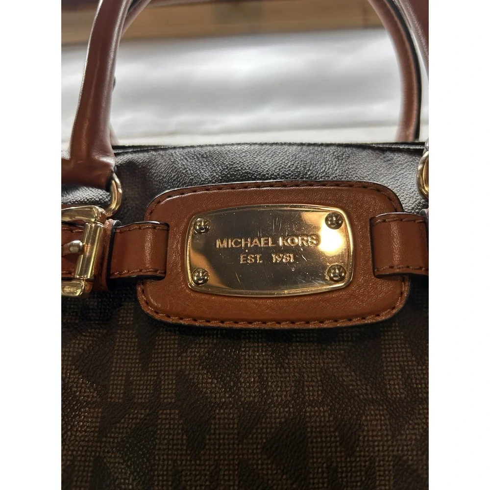 MICHAEL KORS Hamilton Large Shoulder Tote Monogram Brown Bags